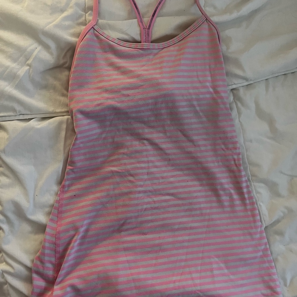 Lululemon tank - Picture 3 of 3